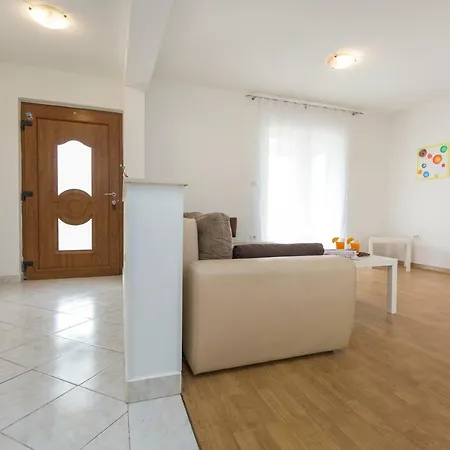 アパート Basanni *