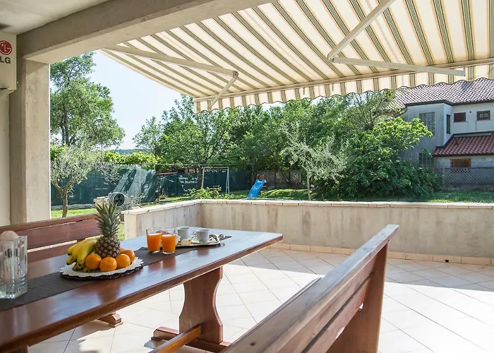 Basanni Appartamento Labin (Istria)